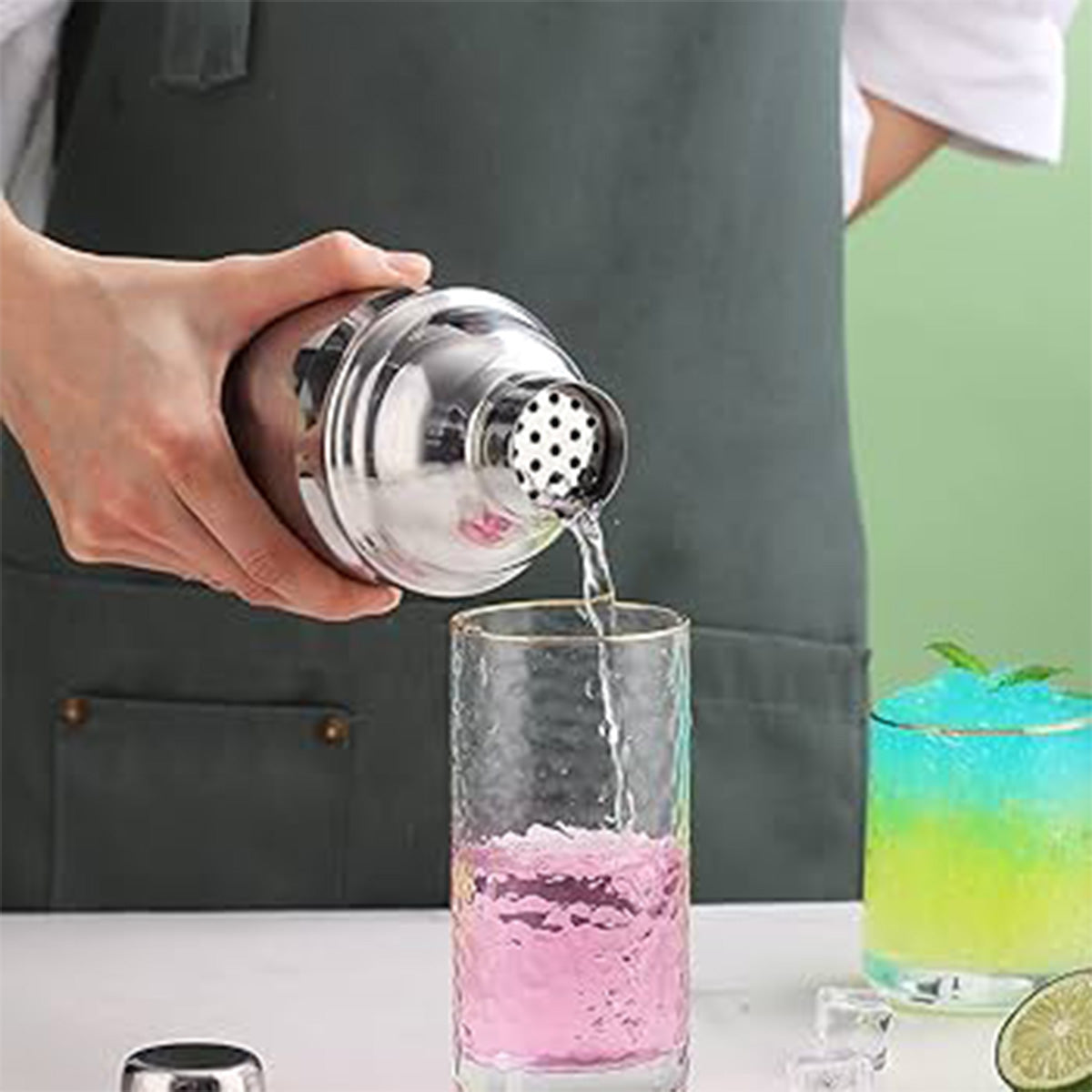 Cocktail Shaker S/Steel Mila Kitchen Ghana (www.milakitchen.com)