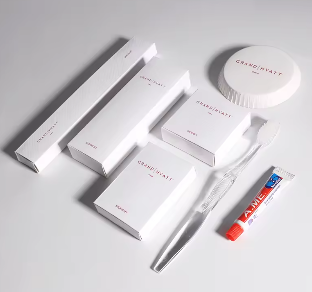 Bathroom Amenities / Kit
