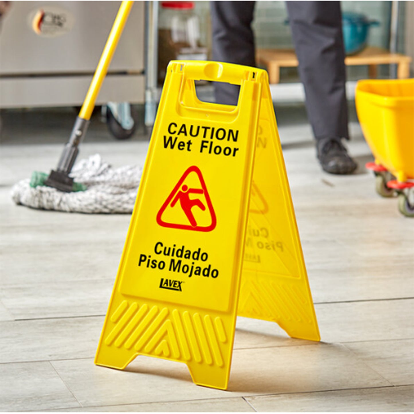 Wet Floor Sign / Slippery Floor Signage