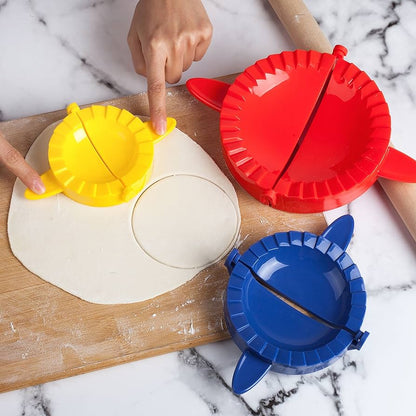 3 in 1 Meat Pie Cutter / Mold - White