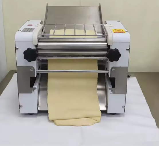 Stainless Steel Commercial Table Top Dough Sheeter 49*42*40CM